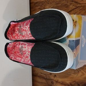 Roxy shoes
